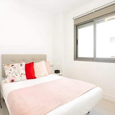 Suitehomes Dos Aceras Apartment *